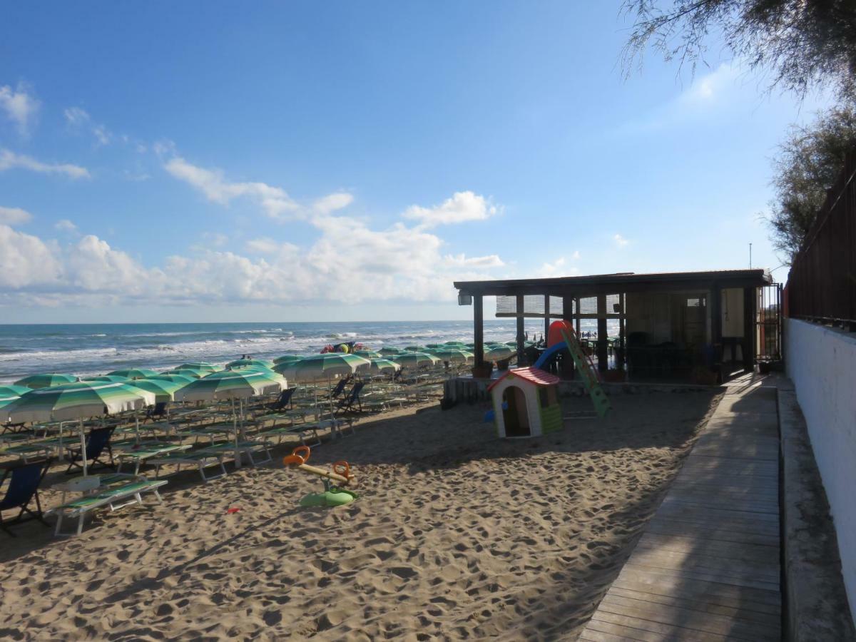 Centro Turistico La Perla Del Gargano Hotel Фоче Варано Екстериор снимка